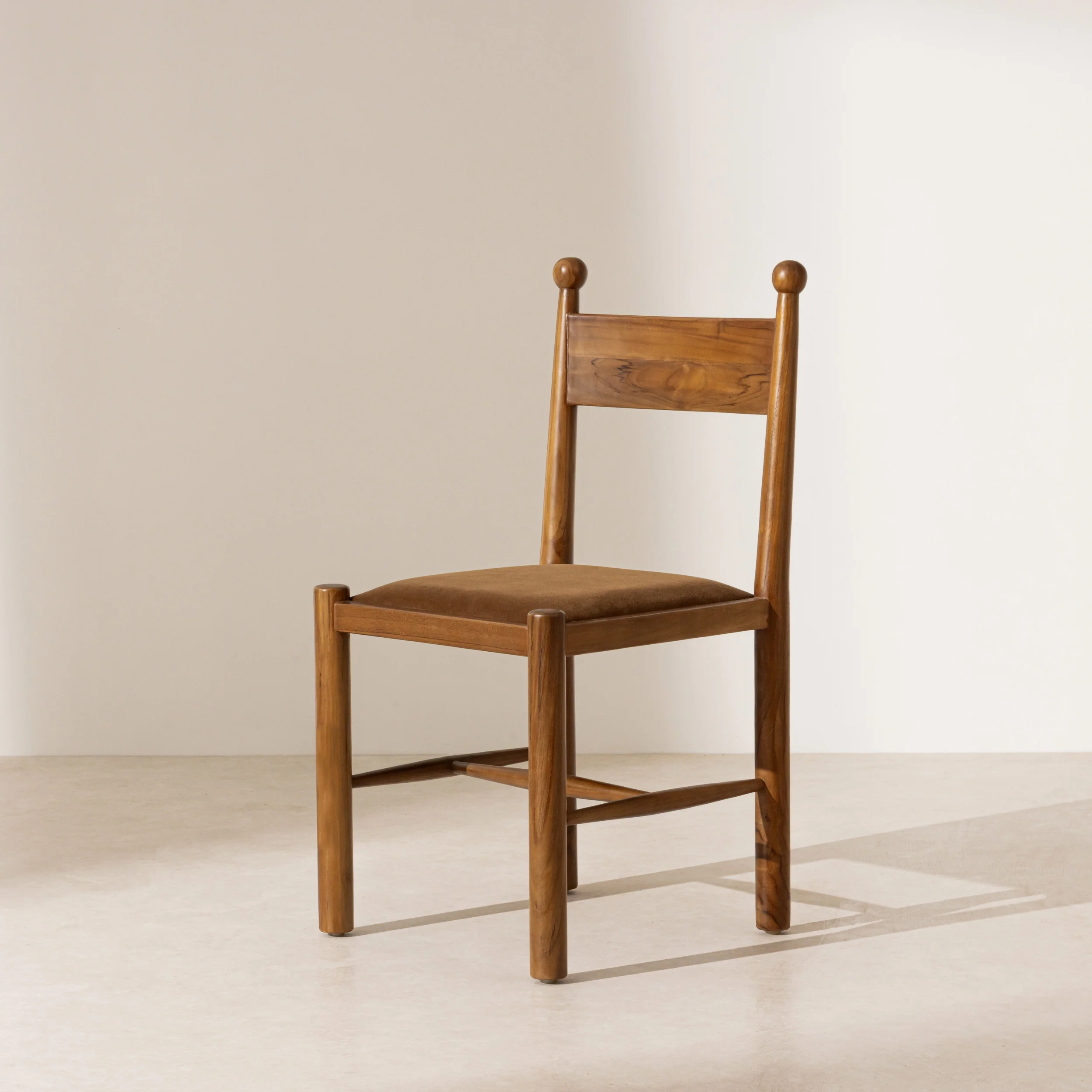 Finials Dining Chair with Upholstered Seat - Image 3