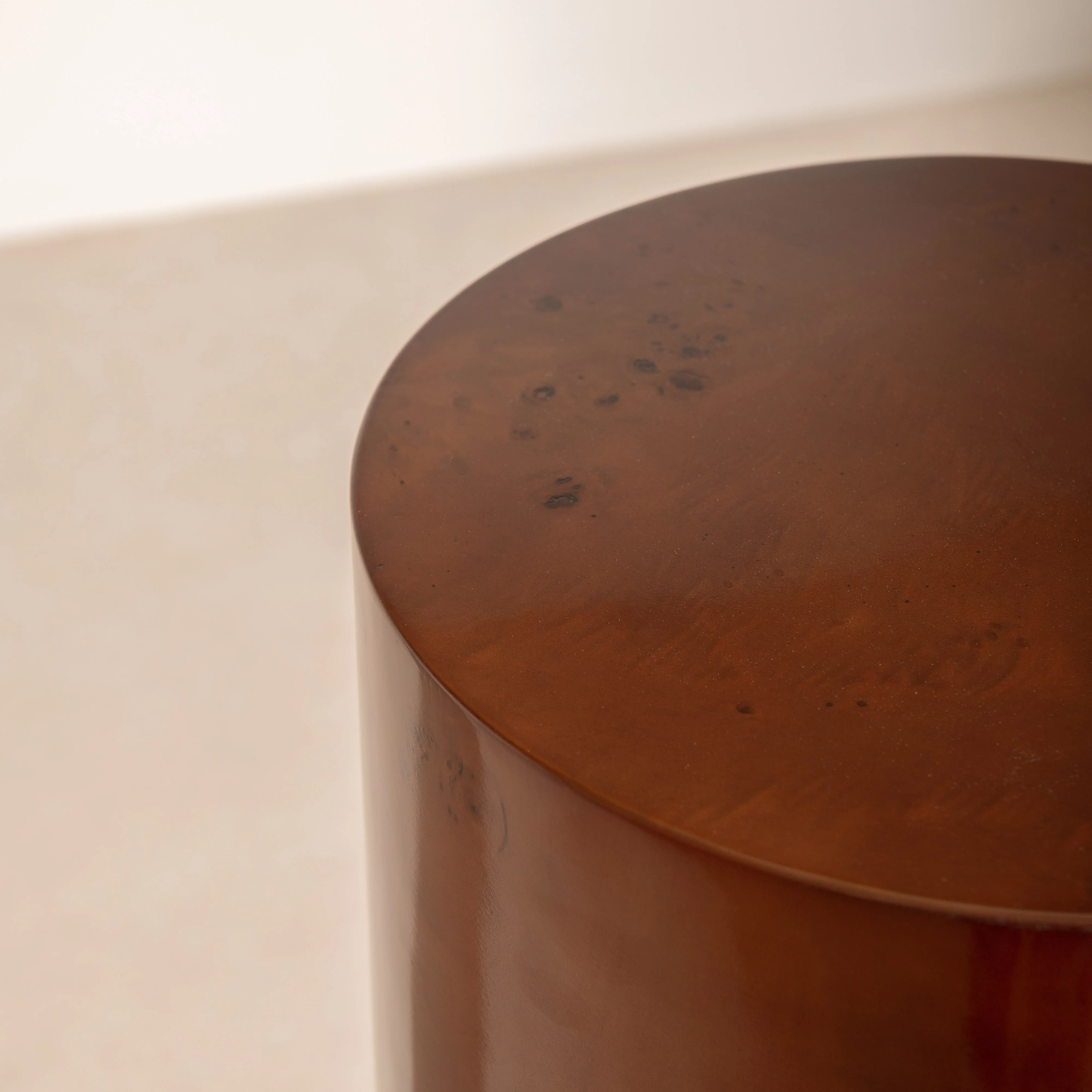 No.17 The Terra Burl Pedestal - Image 3